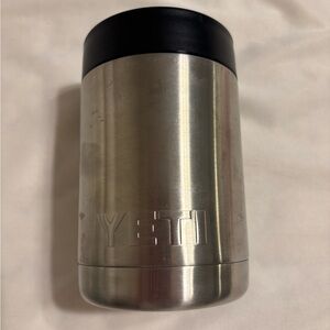 YETI RAMBLER® 12 OZ COLSTER® CAN COOLER
